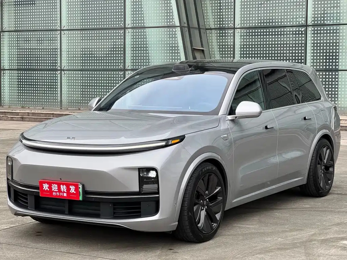 LI AUTO L9  2023