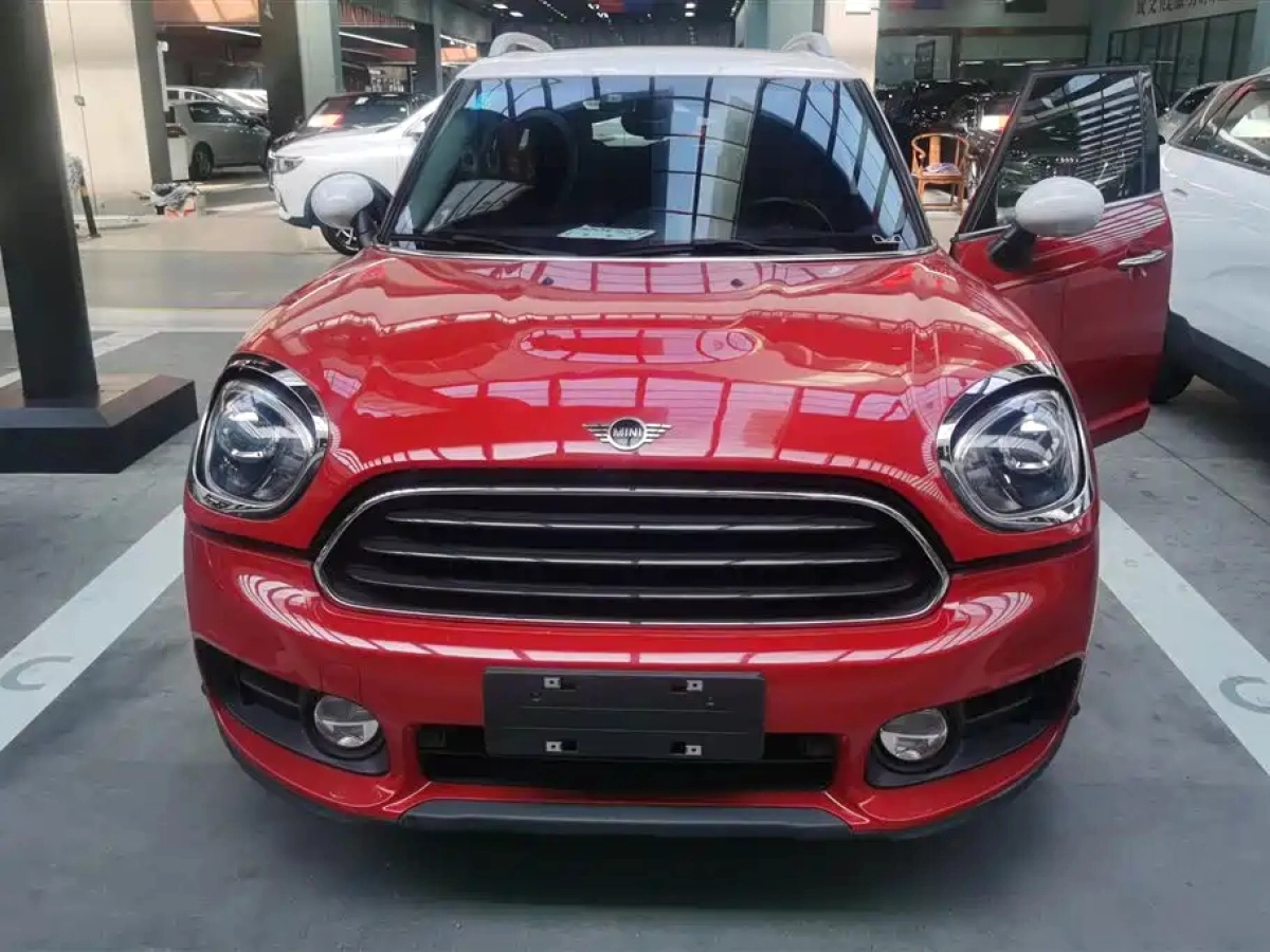 MINI COUNTRYMAN