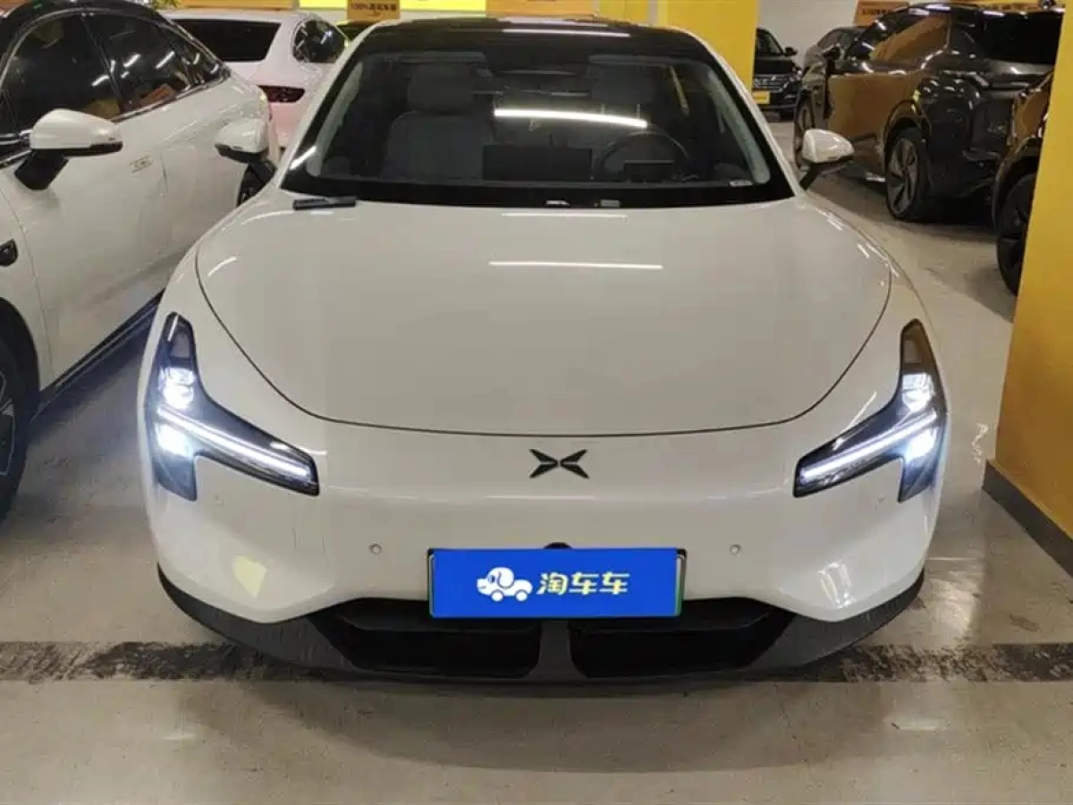 XPENG MOTORS MONA M03