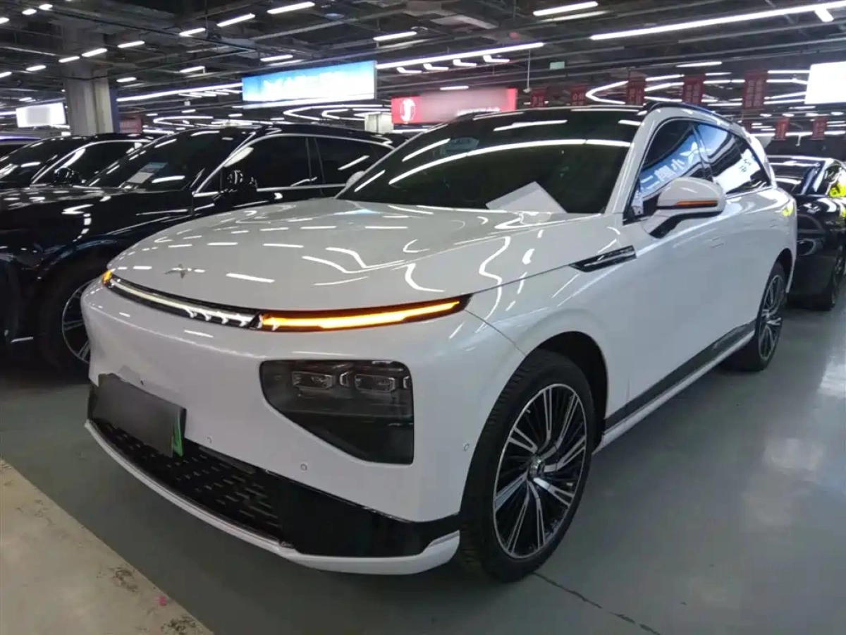 XPENG MOTORS G9
