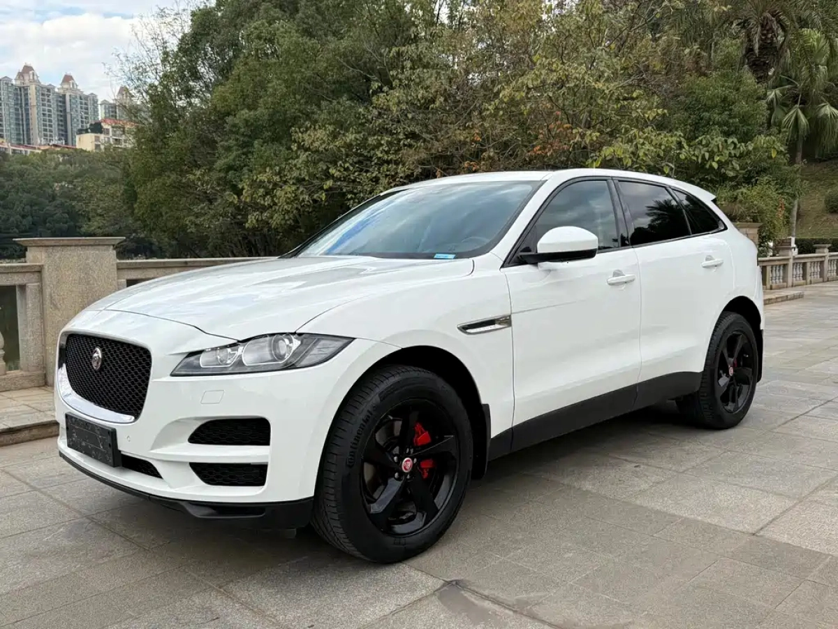 JAGUAR F-PACE  2021