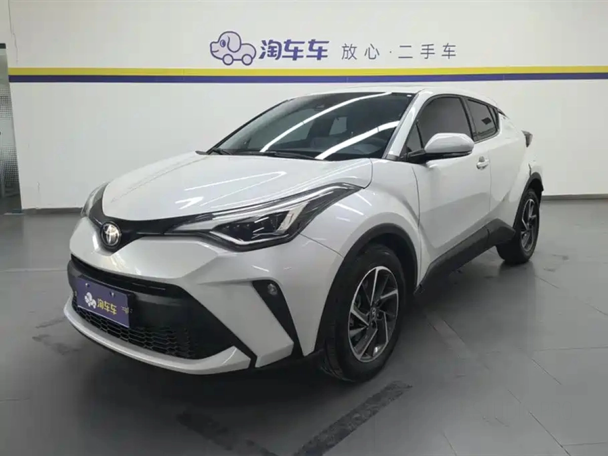 TOYOTA C-HR  2023