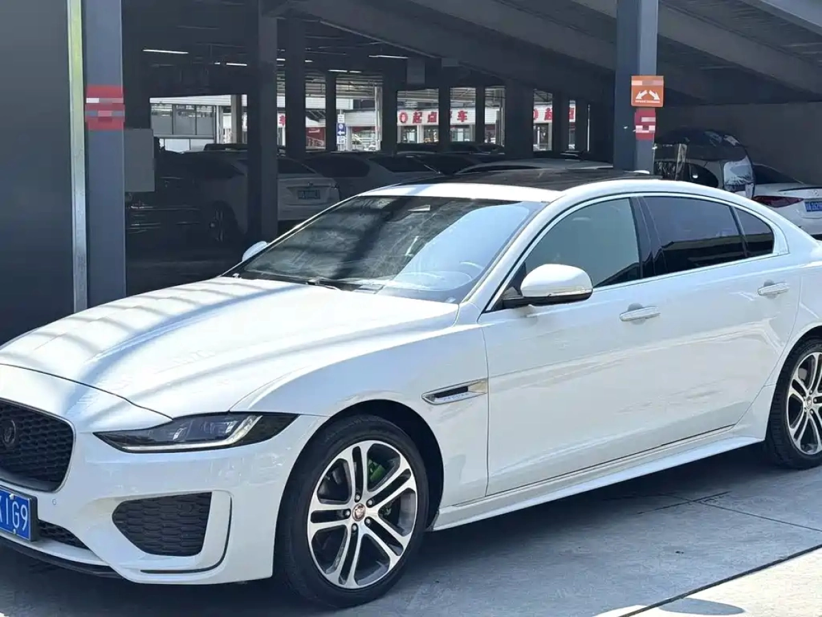 JAGUAR XEL  2021
