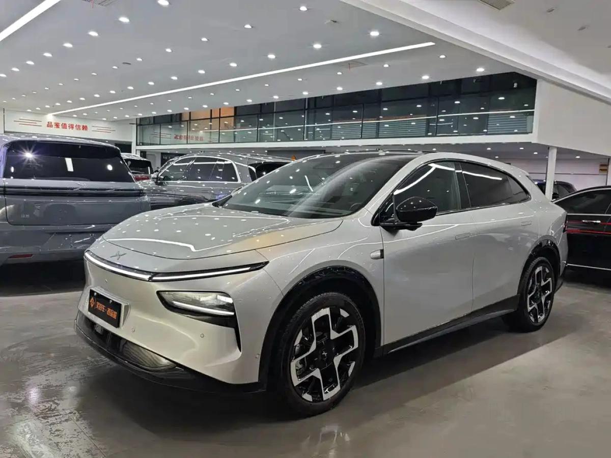 XPENG MOTORS G7  2025