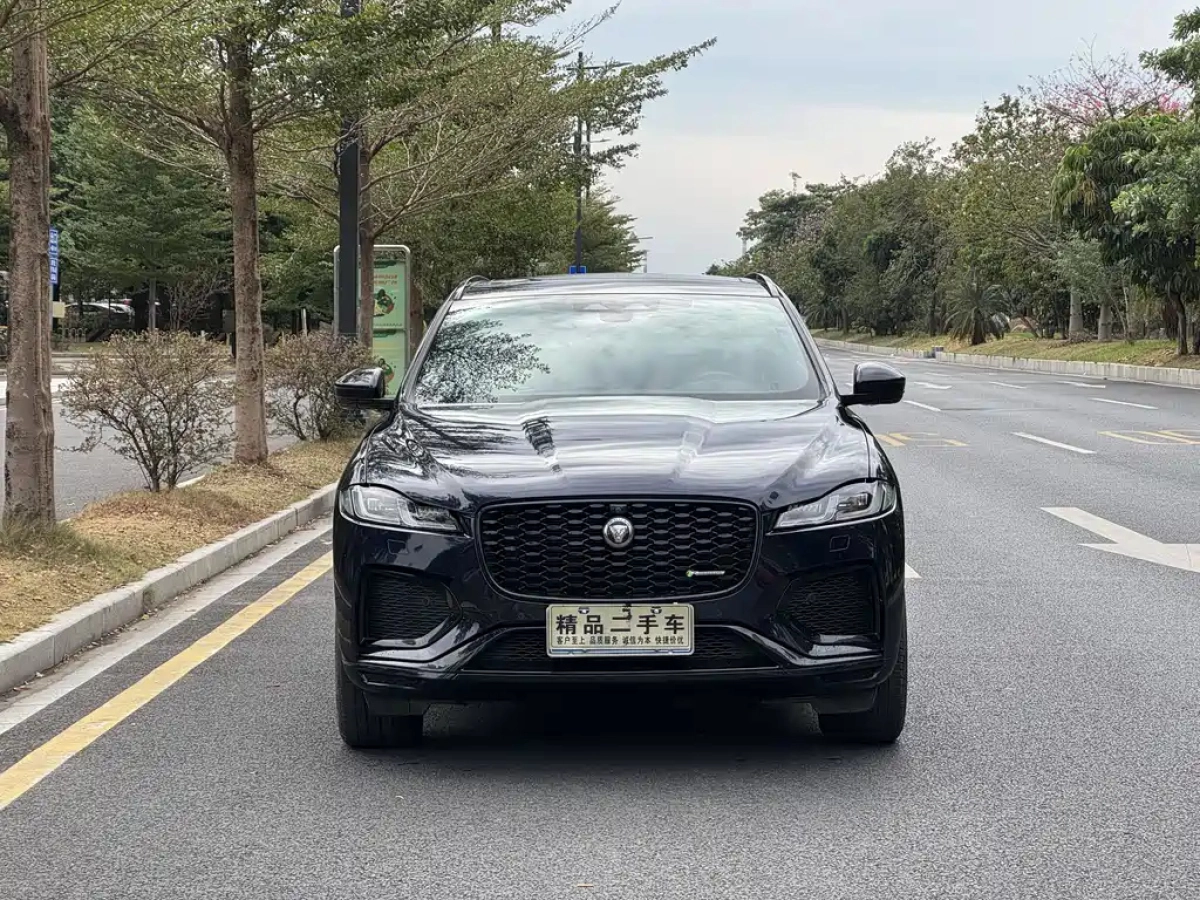 JAGUAR F-PACE