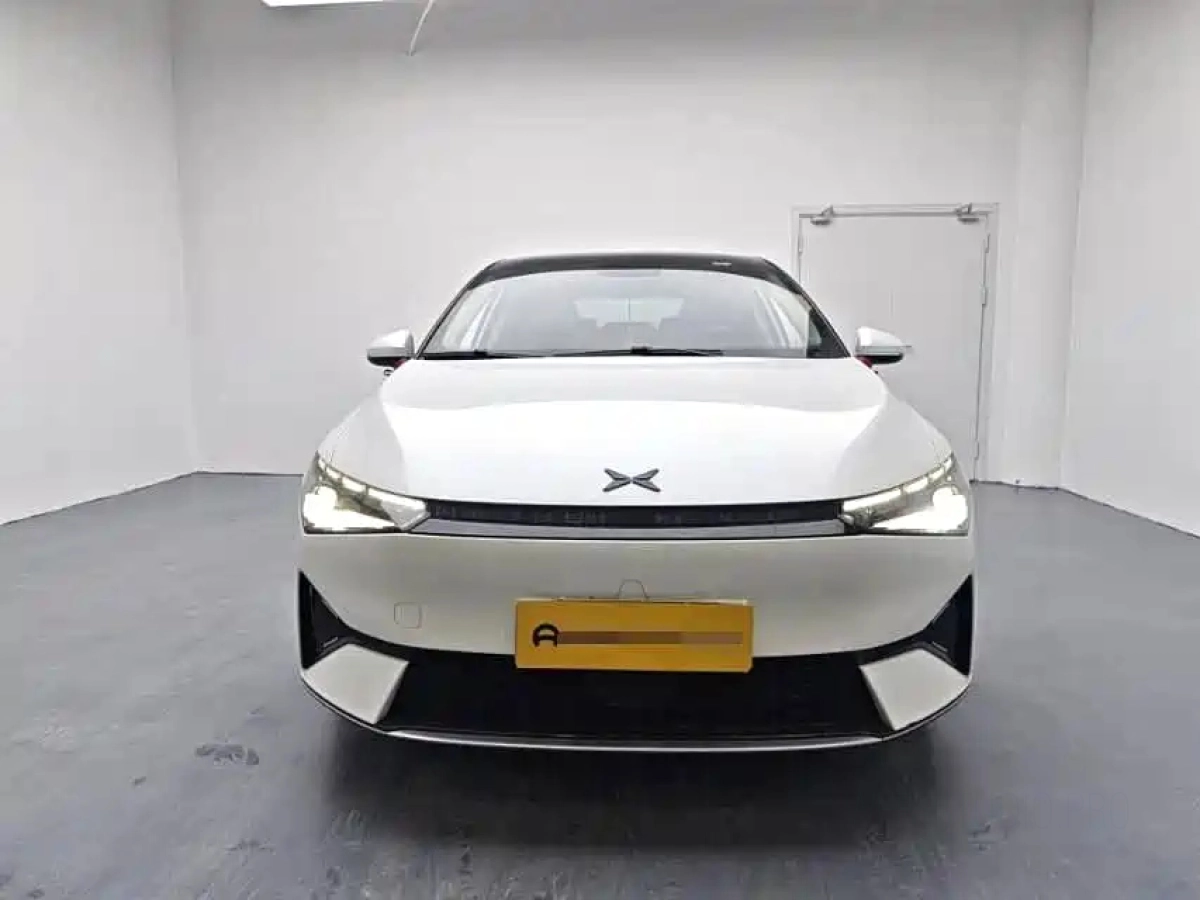 XPENG MOTORS P5
