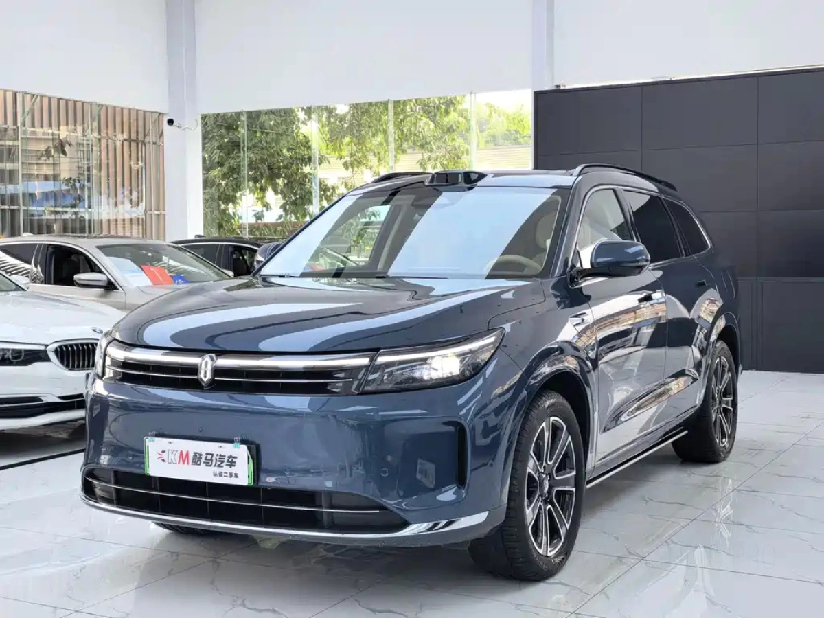 HUAWEI HARMON AITO M7  2024