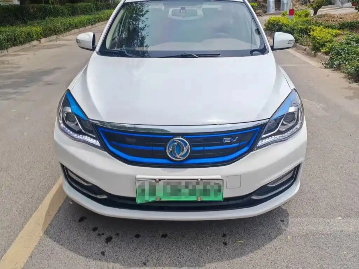DONGFENG AEOLUS E70  2020