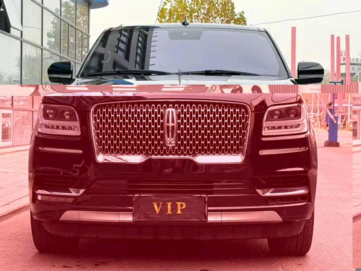 LINCOLN NAVIGATOR
