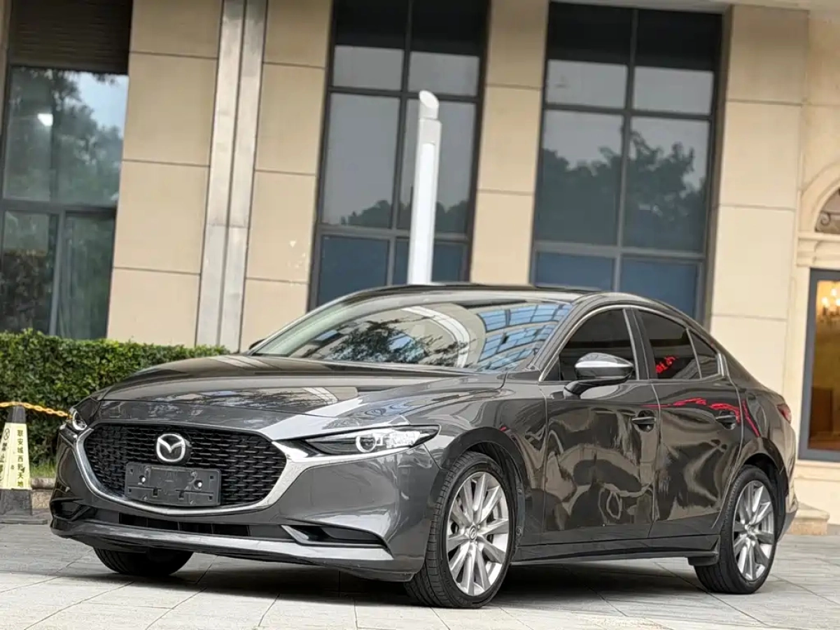 MAZDA 3 AXELA  2020