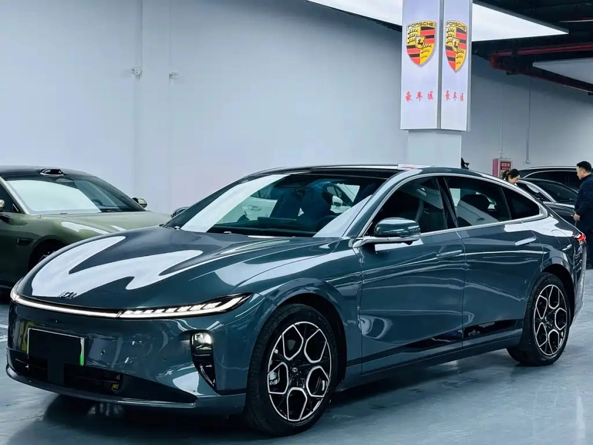 CHANGAN QIYUAN A07  2025