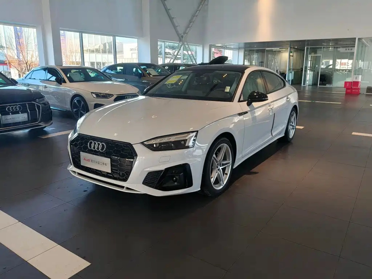 AUDI A5  2026
