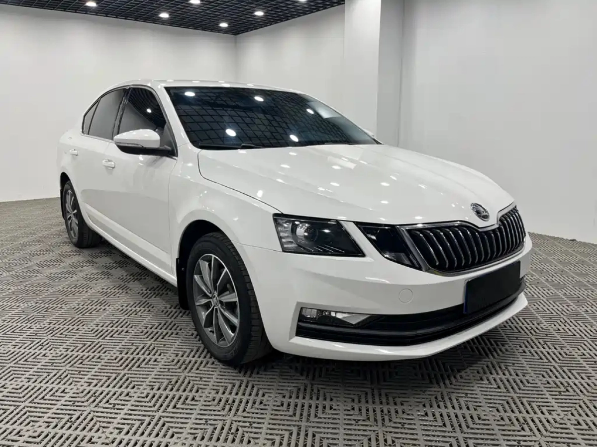 SKODA OCTAVIA