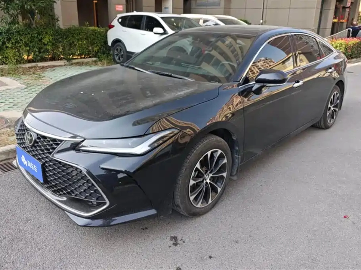TOYOTA AVALON  2023