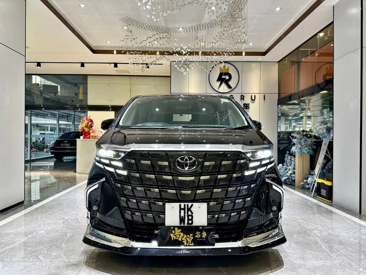 TOYOTA ALPHARD