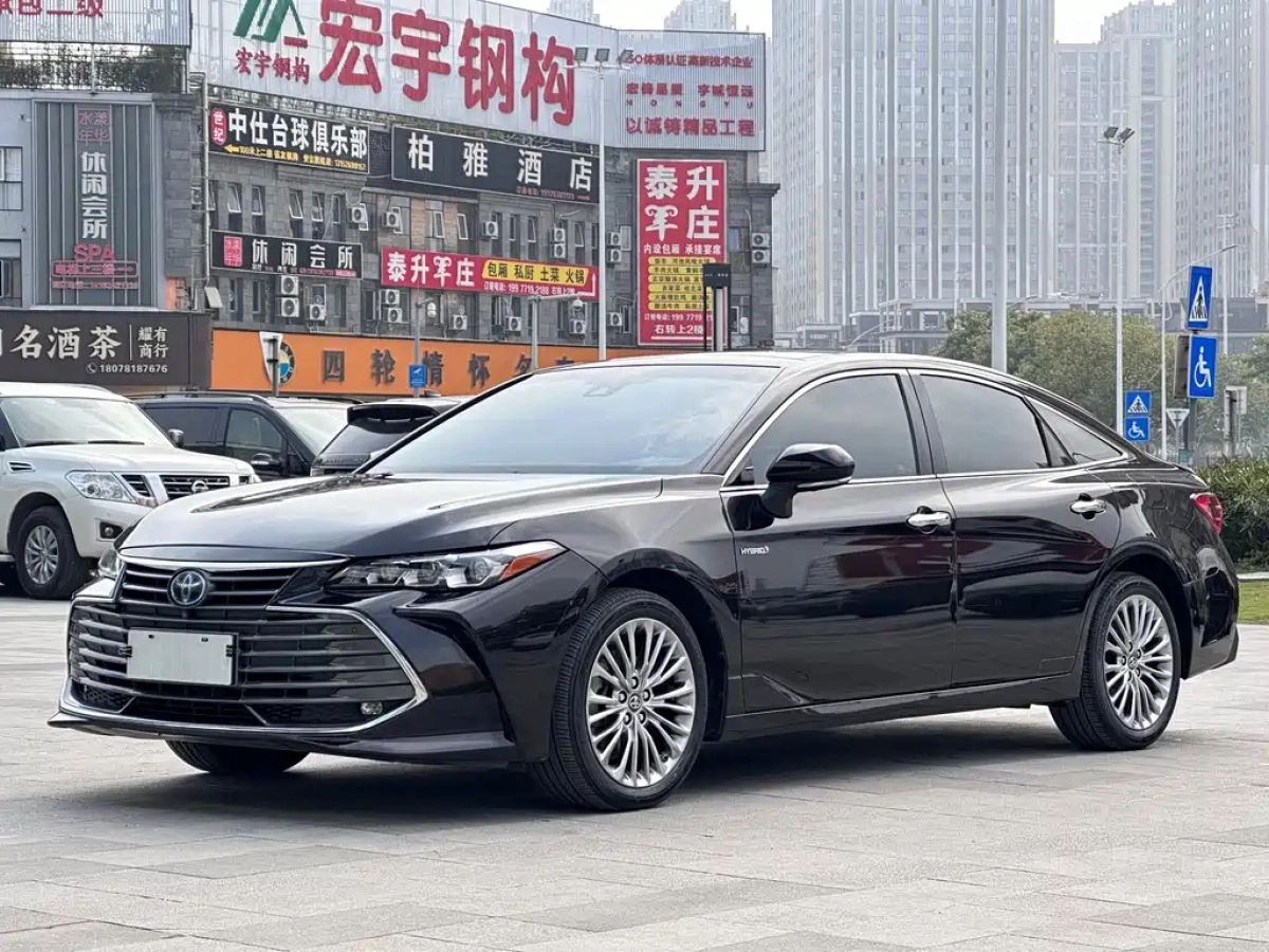 TOYOTA AVALON  2019