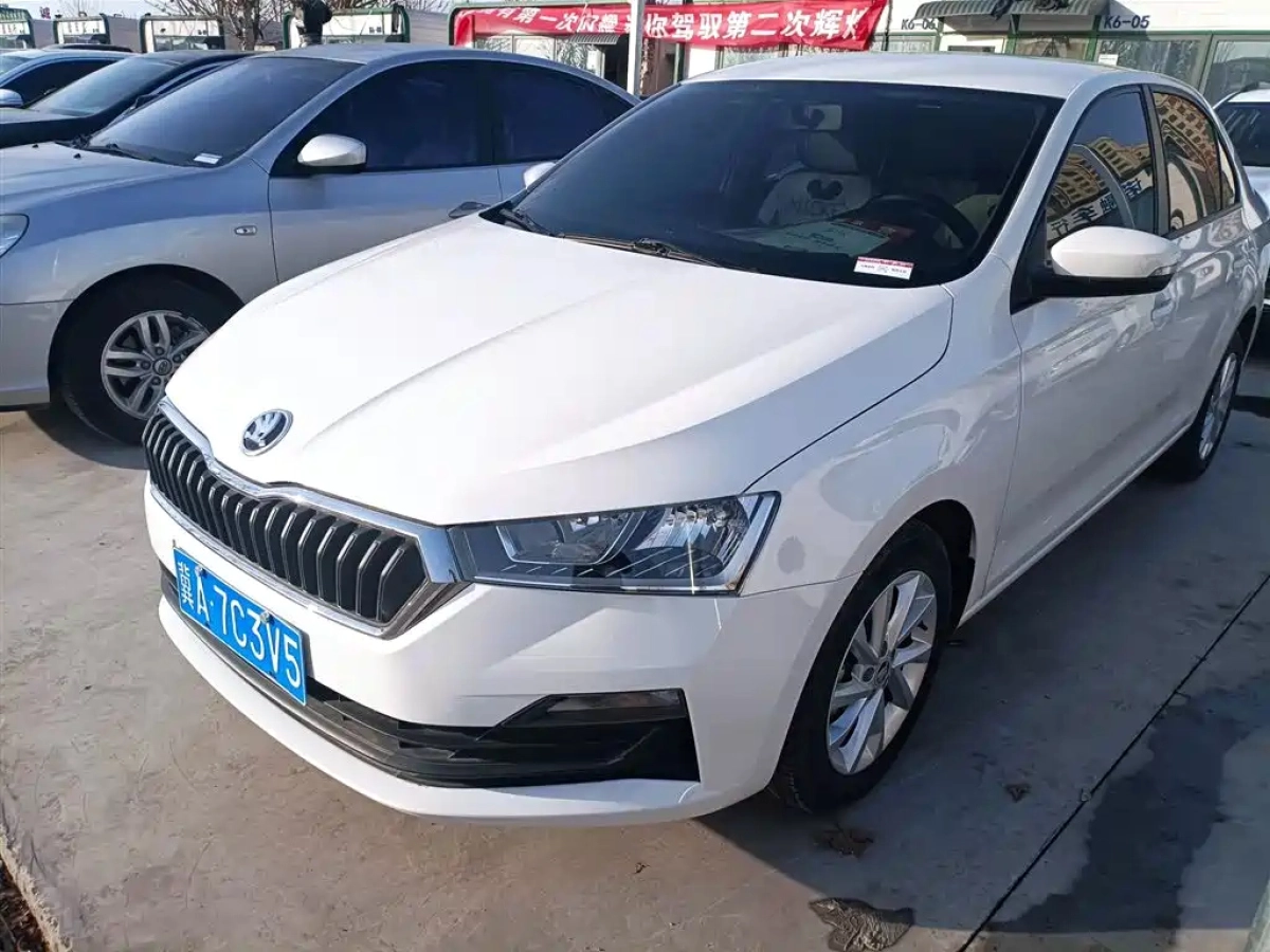 SKODA RAPID  2021
