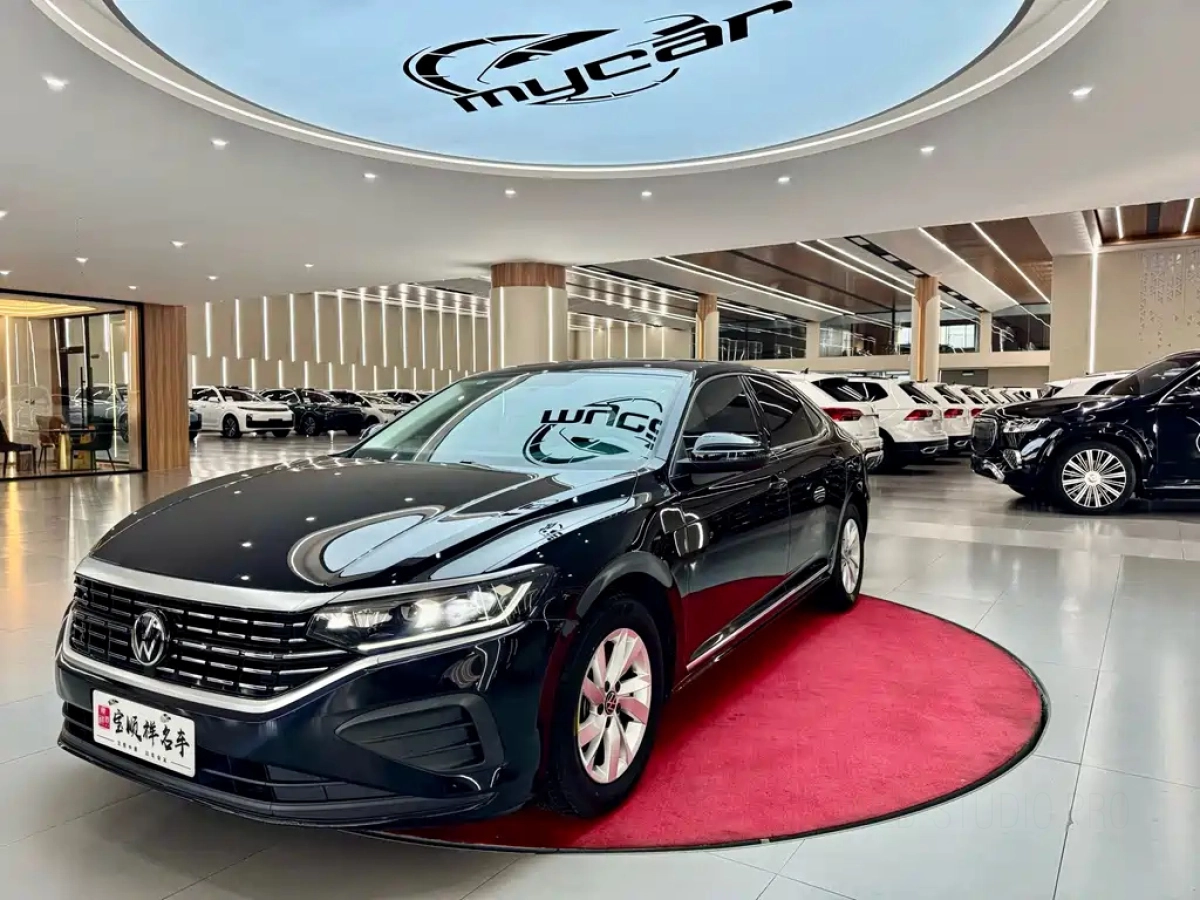 VOLKSWAGEN PASSAT  2023