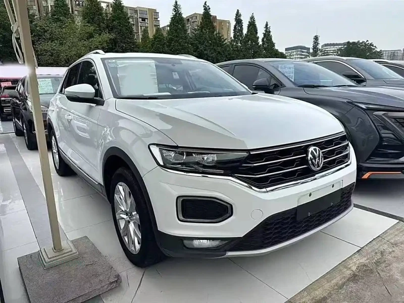 VOLKSWAGEN T-ROC TANGE