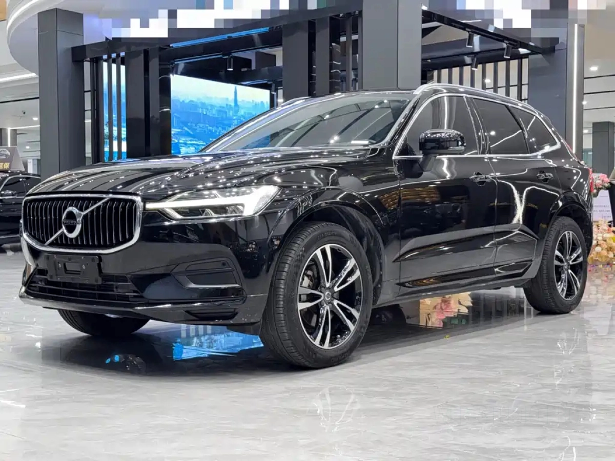VOLVO XC60  2019