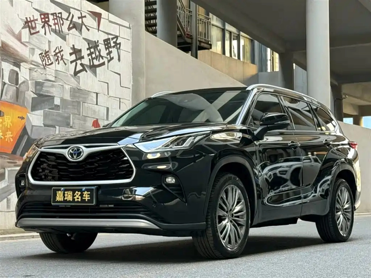 TOYOTA HIGHLANDER  2024