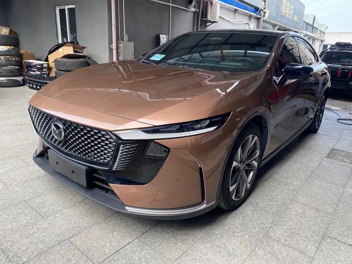 MAZDA EZ-6  2024