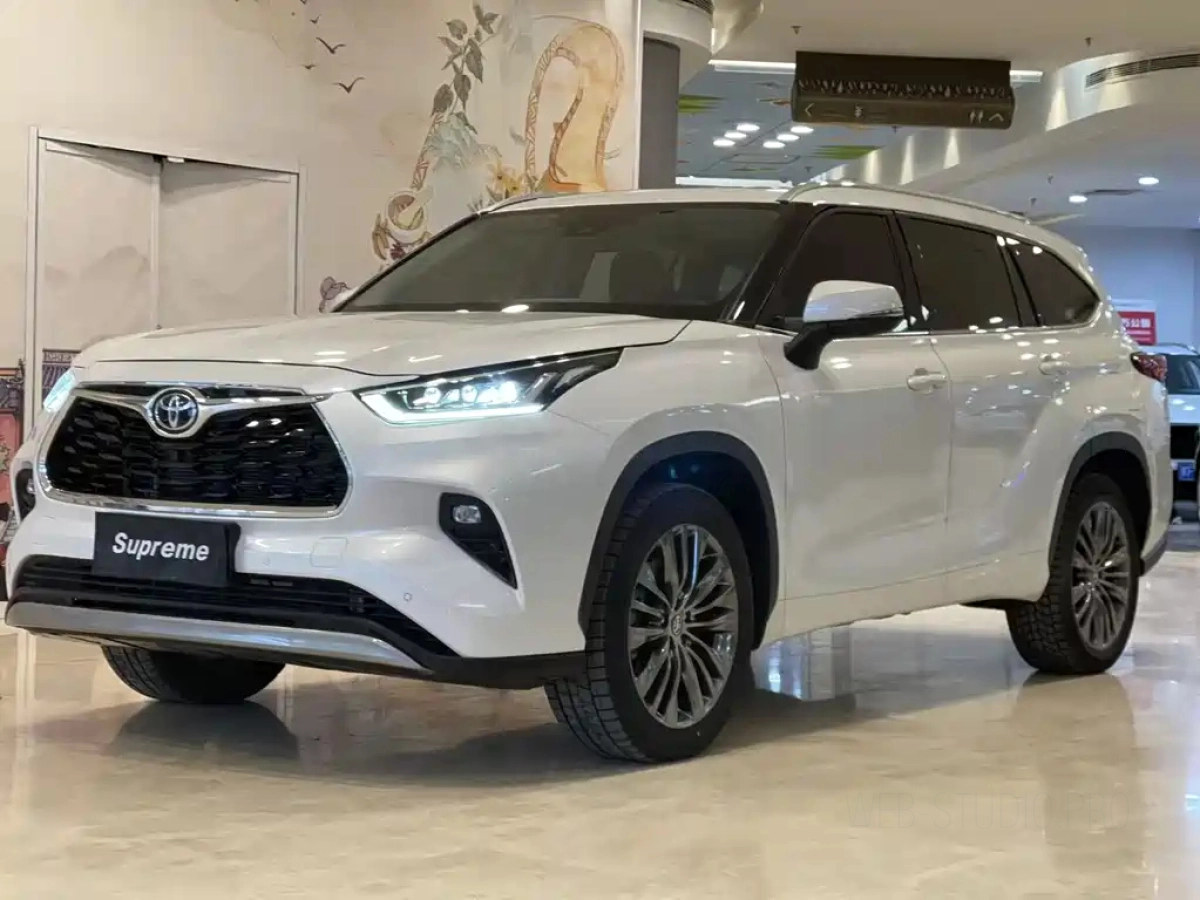 TOYOTA HIGHLANDER  2025