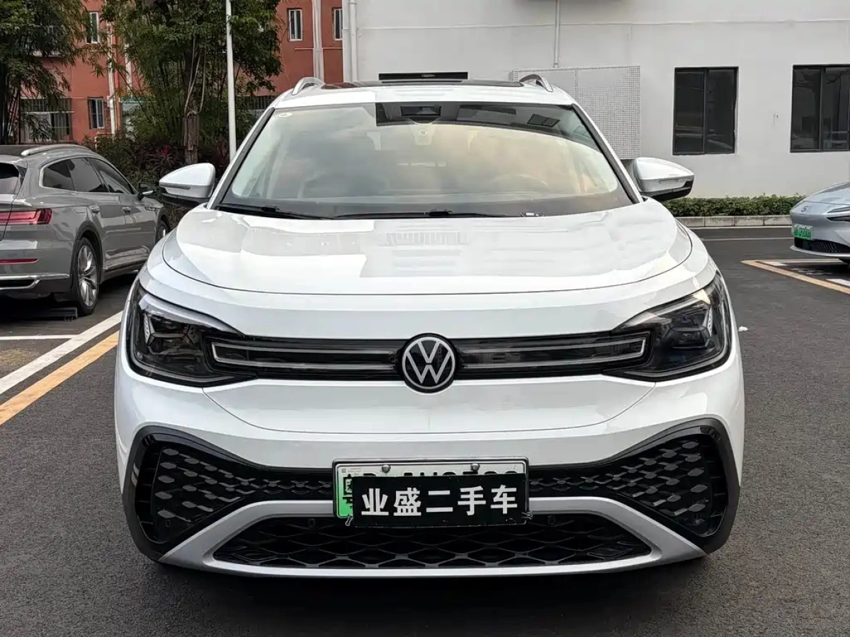 VOLKSWAGEN ID.6 CROZZ