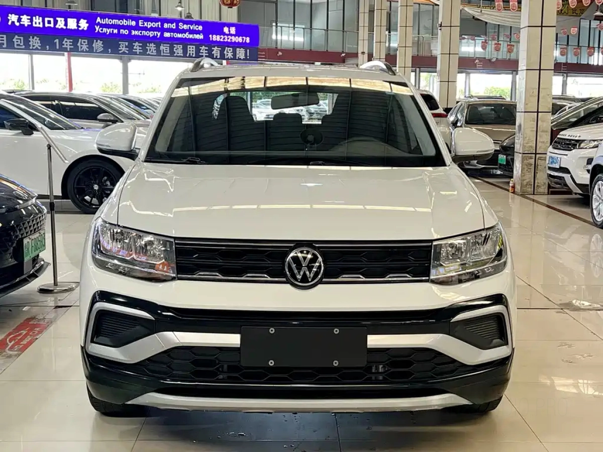 VOLKSWAGEN T-CROSS