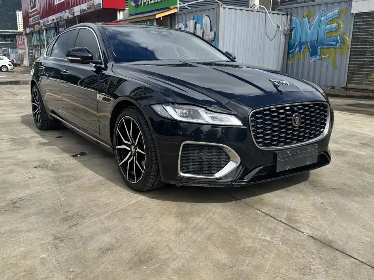 JAGUAR XFL