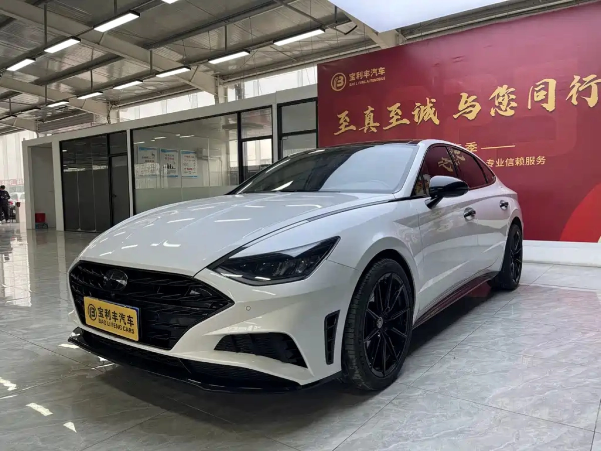 HYUNDAI SONATA  2024
