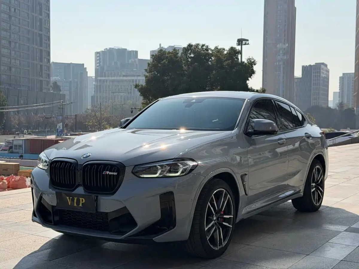 BMW X4 M