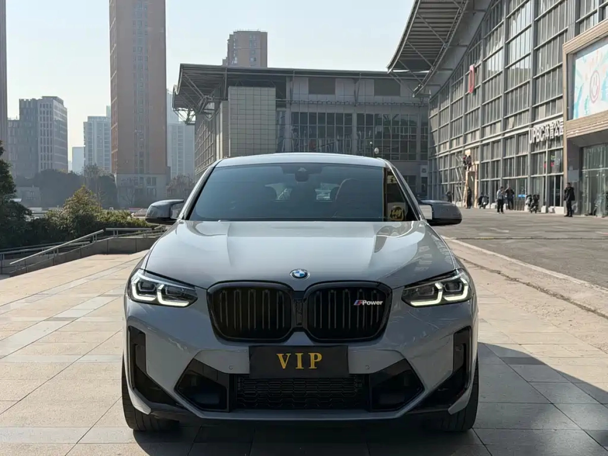 BMW X4 M