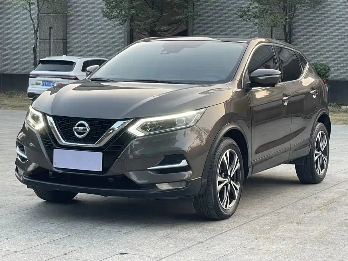 NISSAN QASHQAI  2020