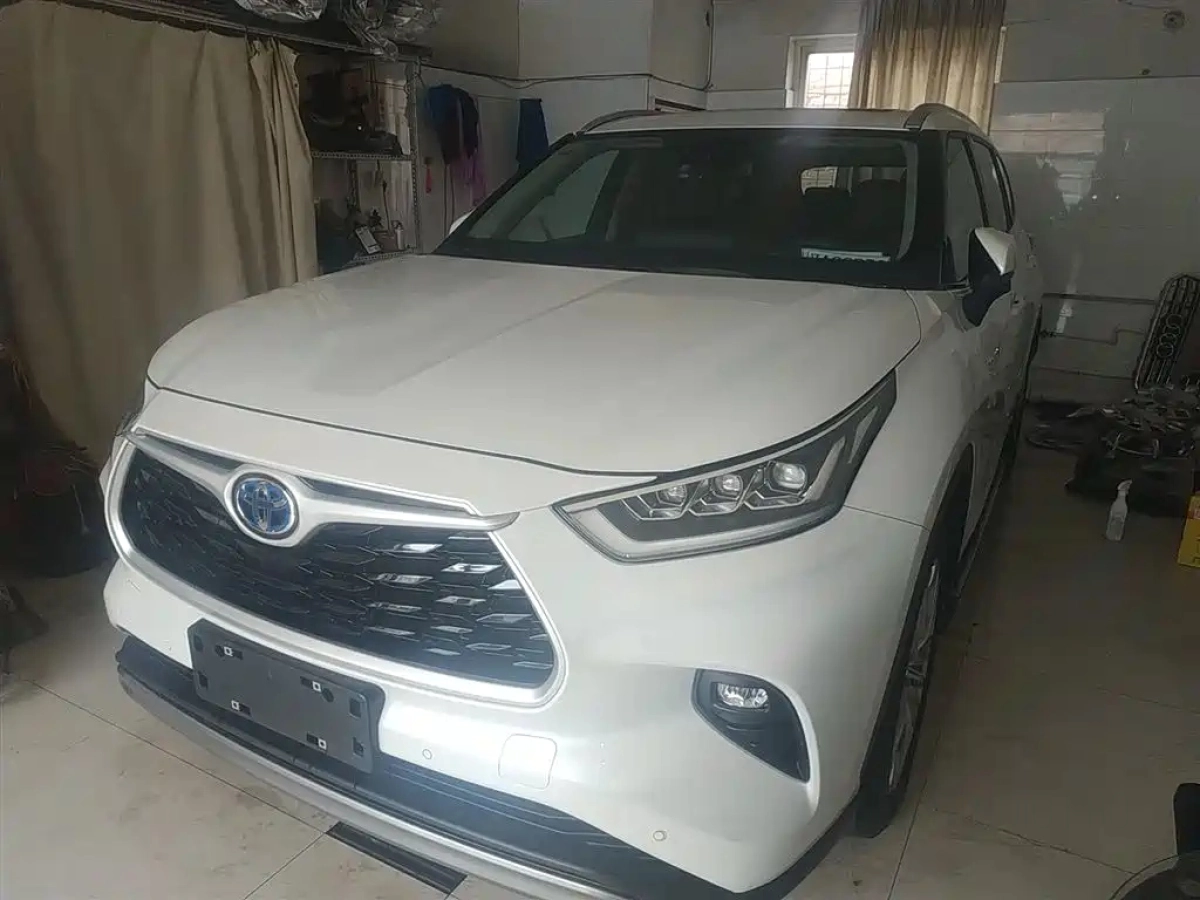 TOYOTA HIGHLANDER  2023