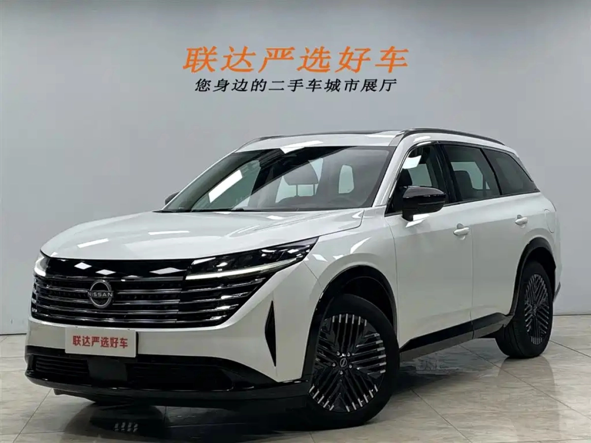 NISSAN PATHFINDER  2024