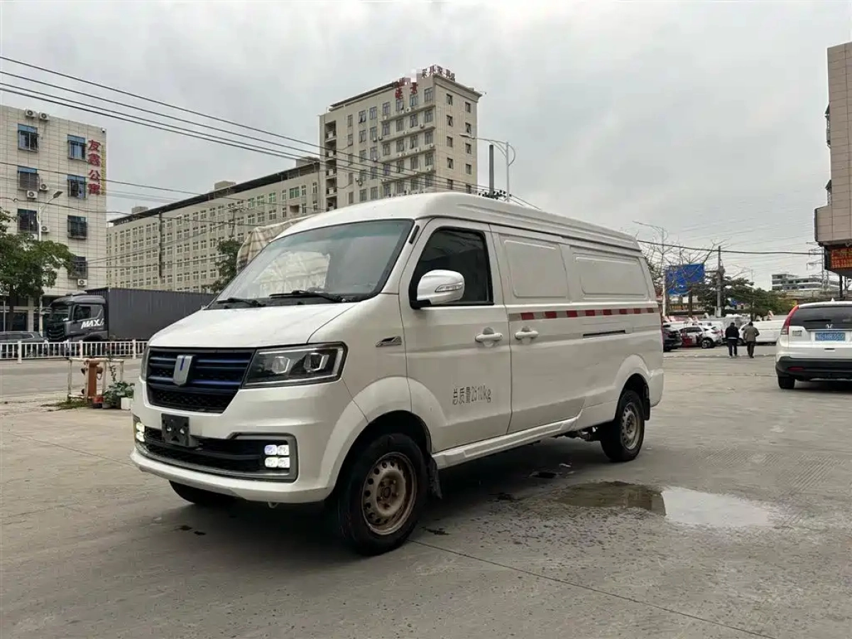 YUAN CHENG AU E5  2021