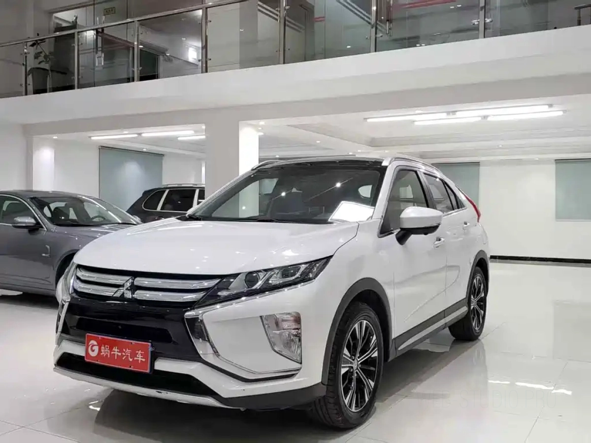 MITSUBISHI ECLIPSE CROSS  2019