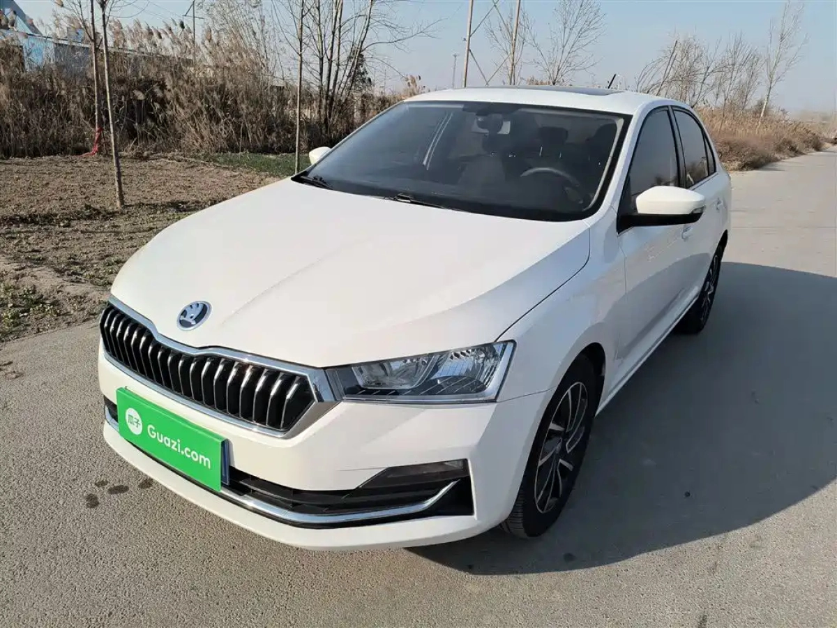 SKODA RAPID  2022