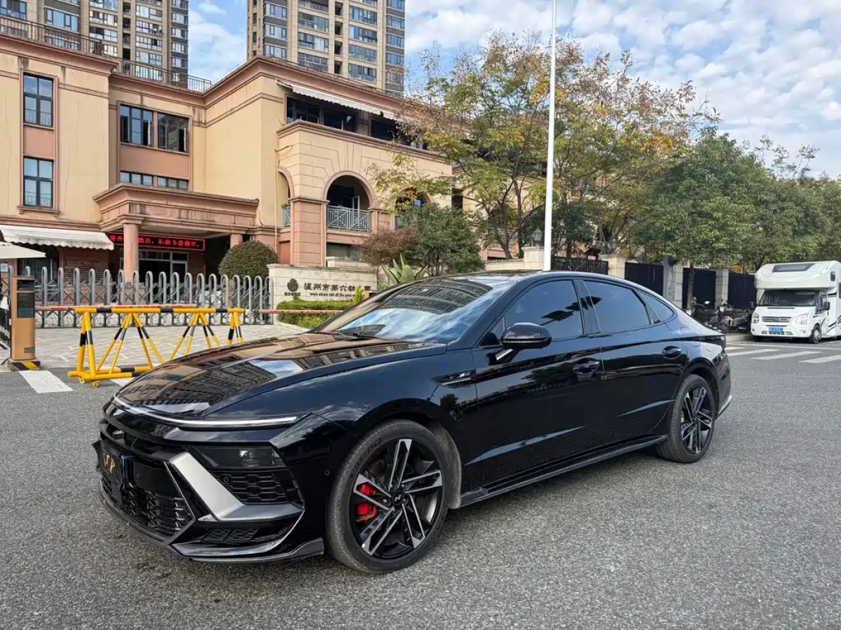 HYUNDAI SONATA  2024