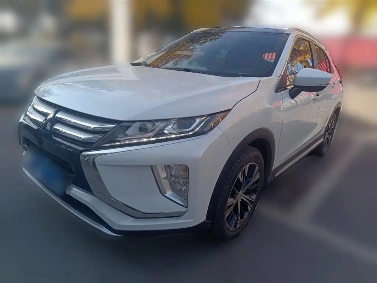 MITSUBISHI ECLIPSE CROSS  2021