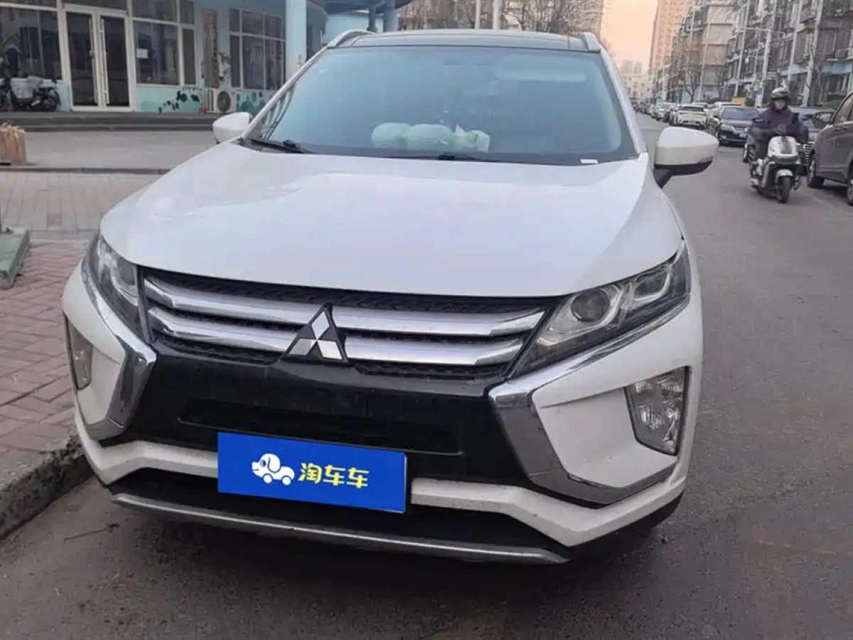 MITSUBISHI ECLIPSE CROSS