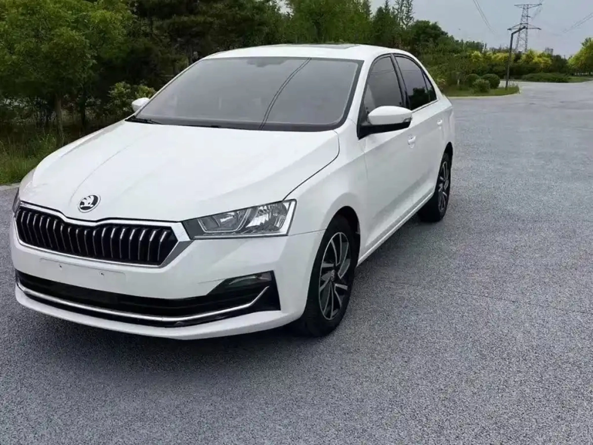 SKODA RAPID  2022