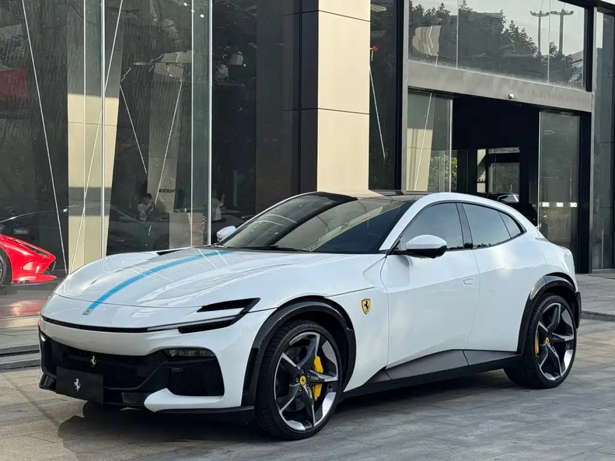 FERRARI PUROSANGUE  2024