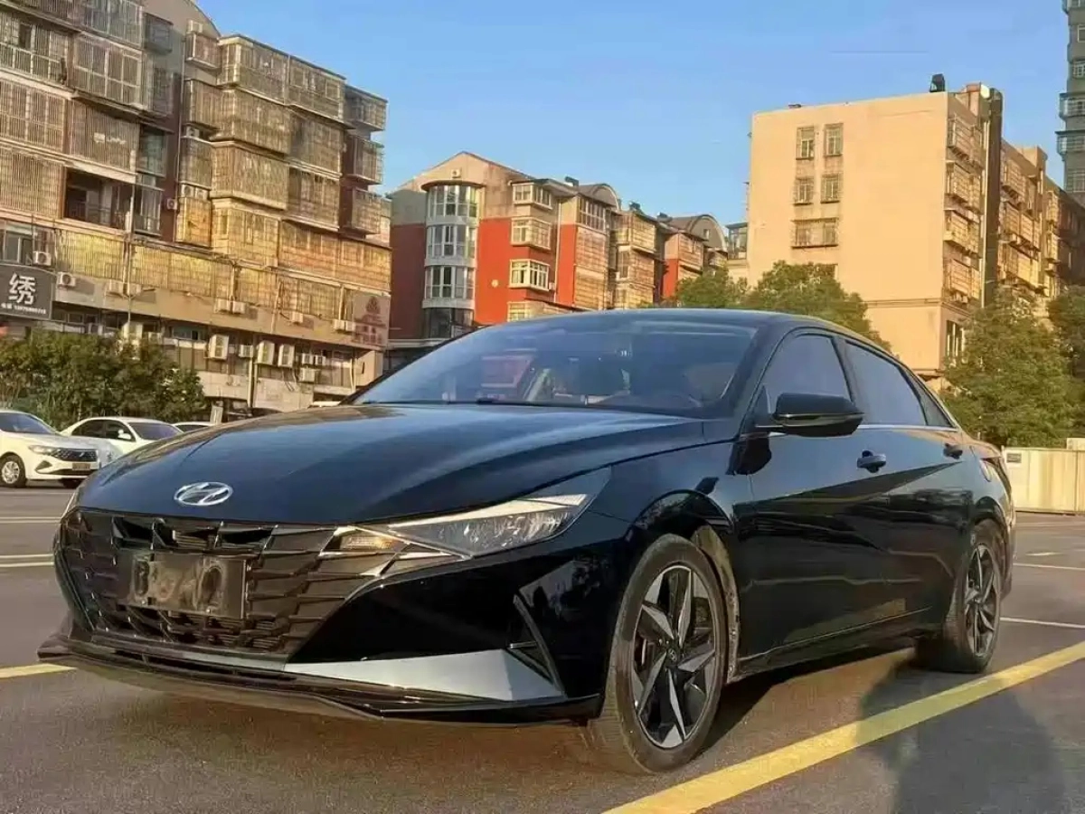HYUNDAI 伊兰特  2022
