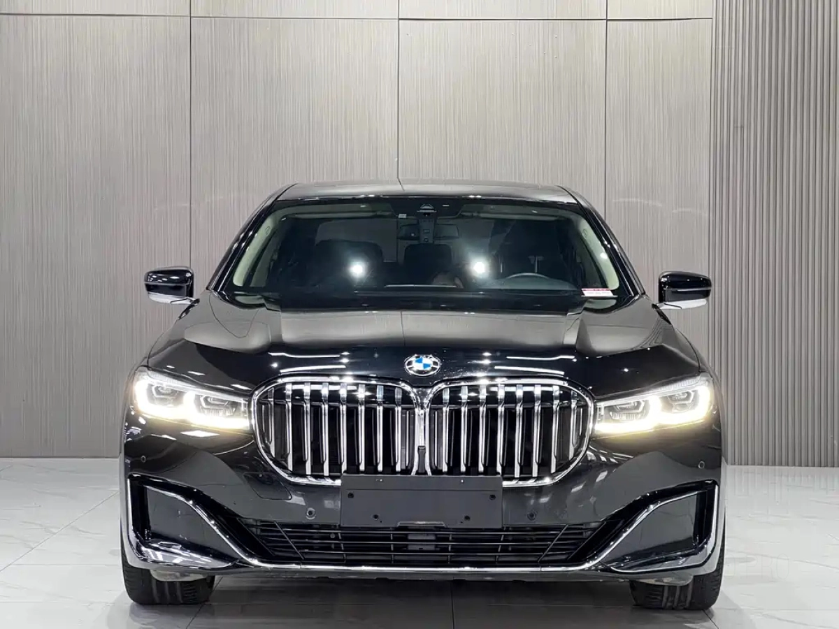 BMW 7-SERIES