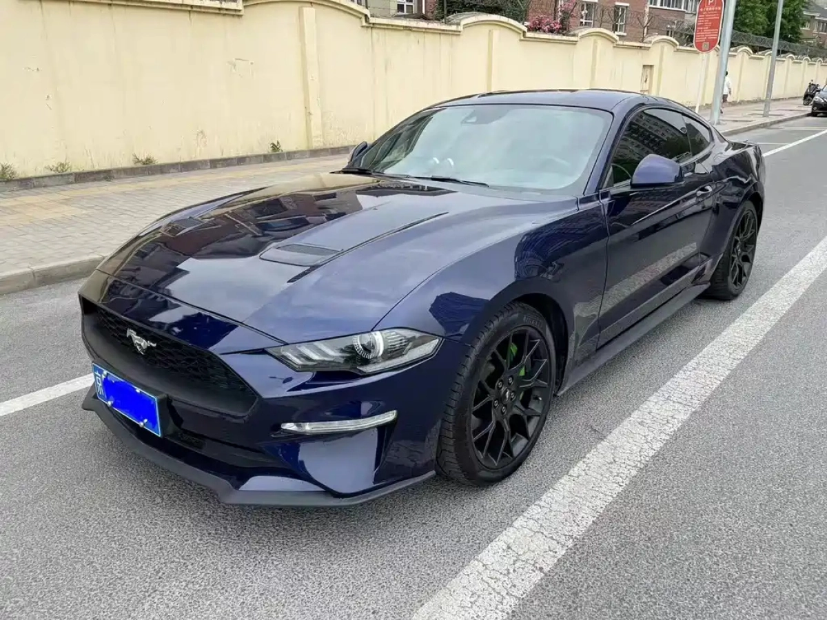 FORD MUSTANG  2021