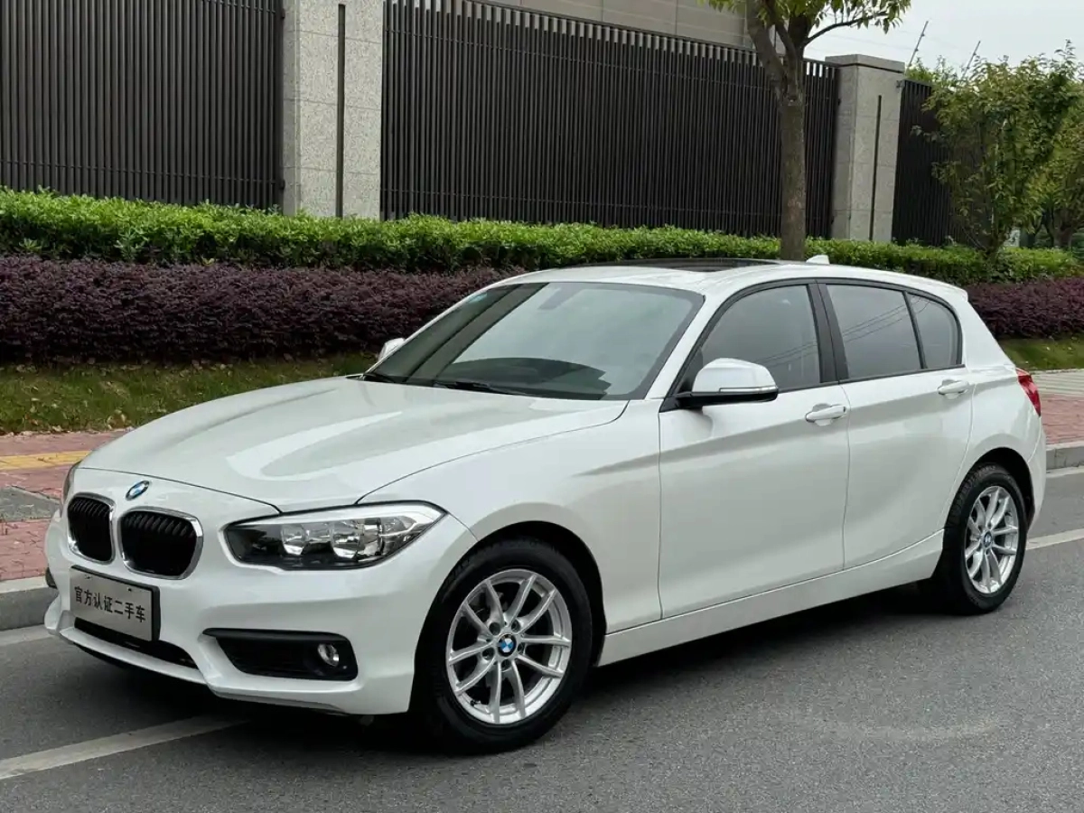 BMW 1-SERIES IMPORT  2019