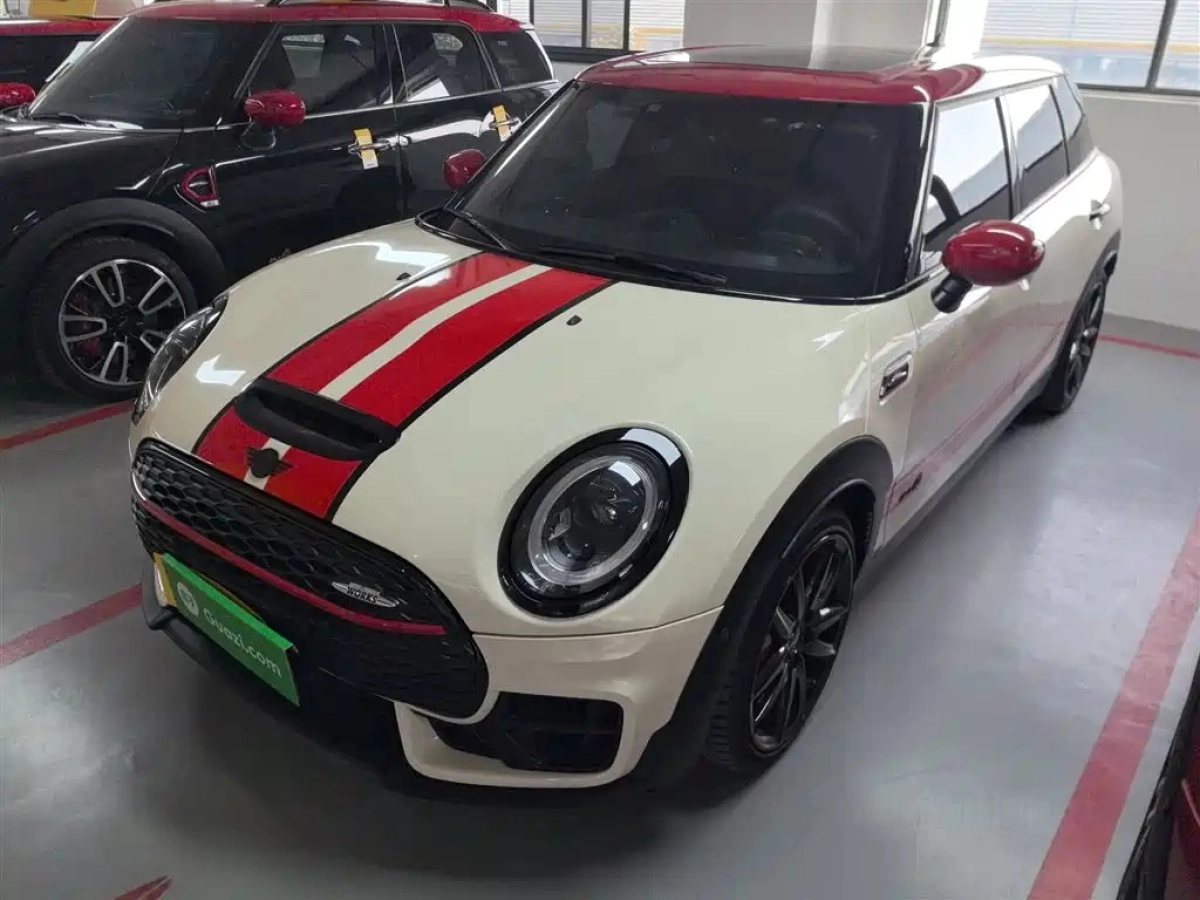 MINI JCW CLUBMAN  2022