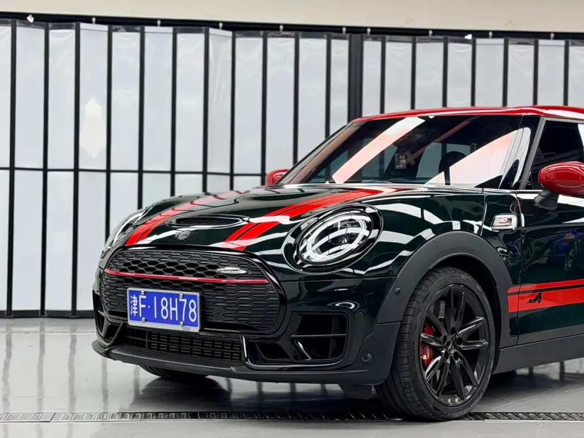 MINI JCW CLUBMAN